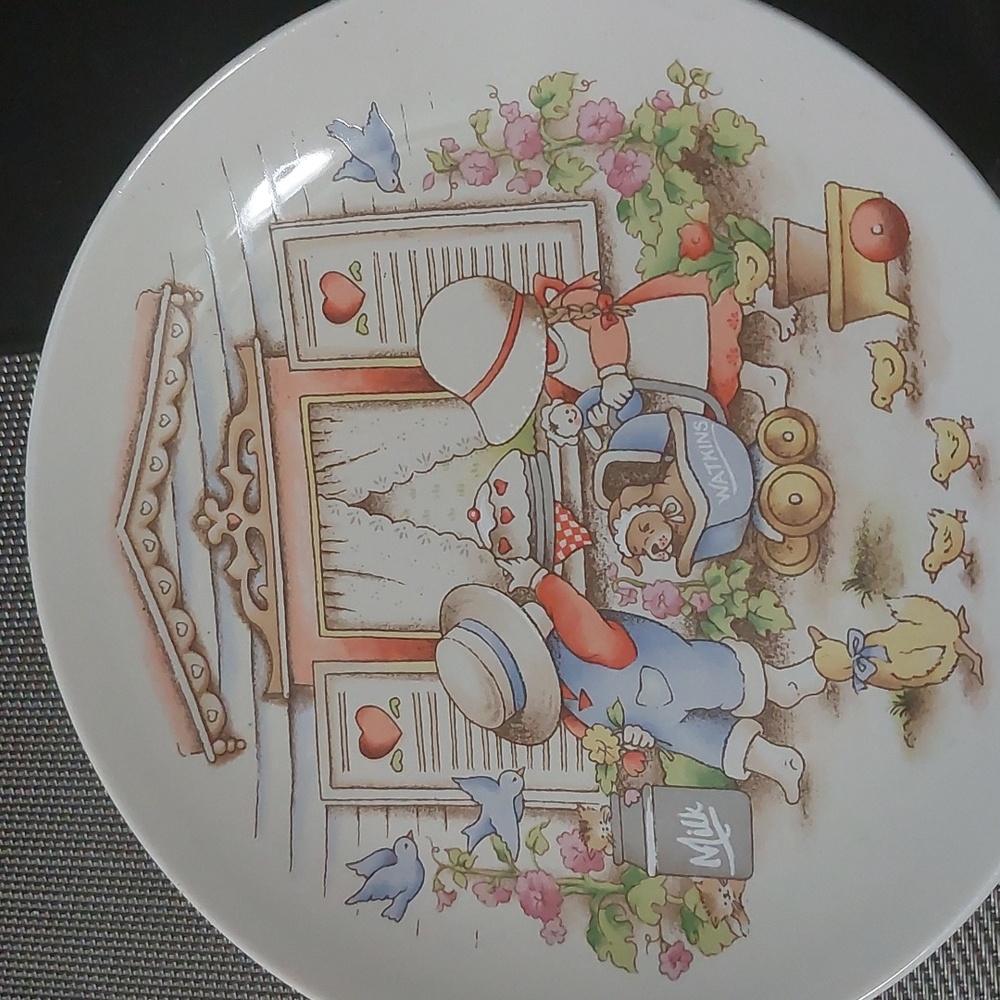 Country Kids Collector's Desert Plate